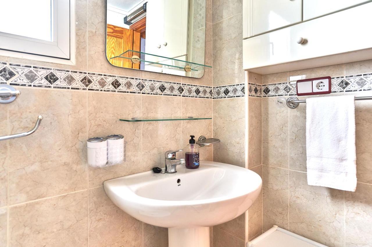 Espanhouse David 2 Bedroom Apartment Torrevieja With Pool Exteriér fotografie